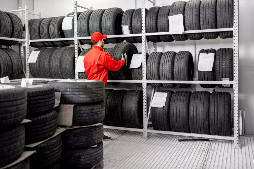 Stores tyres